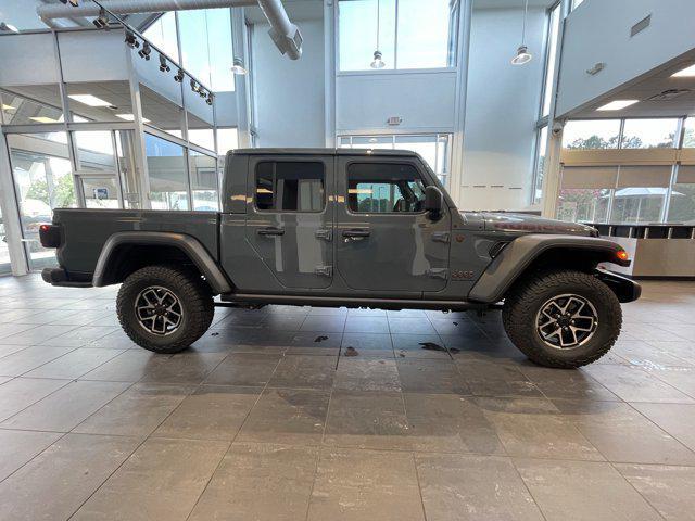 new 2025 Jeep Gladiator car, priced at $51,975