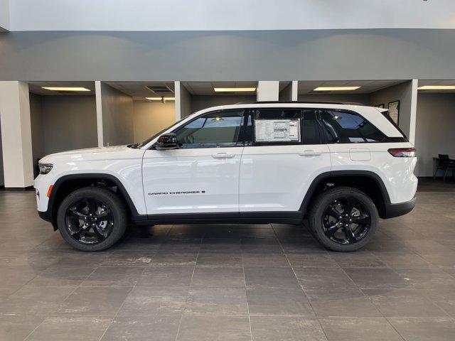 new 2025 Jeep Grand Cherokee car, priced at $38,080