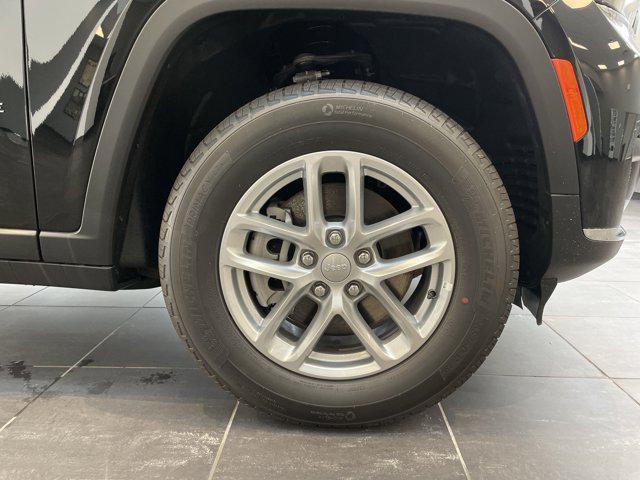 new 2025 Jeep Grand Cherokee L car, priced at $36,625