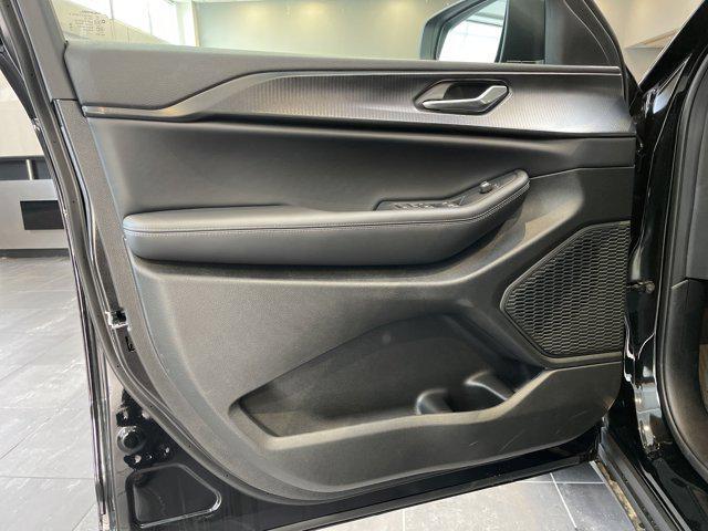 new 2025 Jeep Grand Cherokee L car, priced at $36,625
