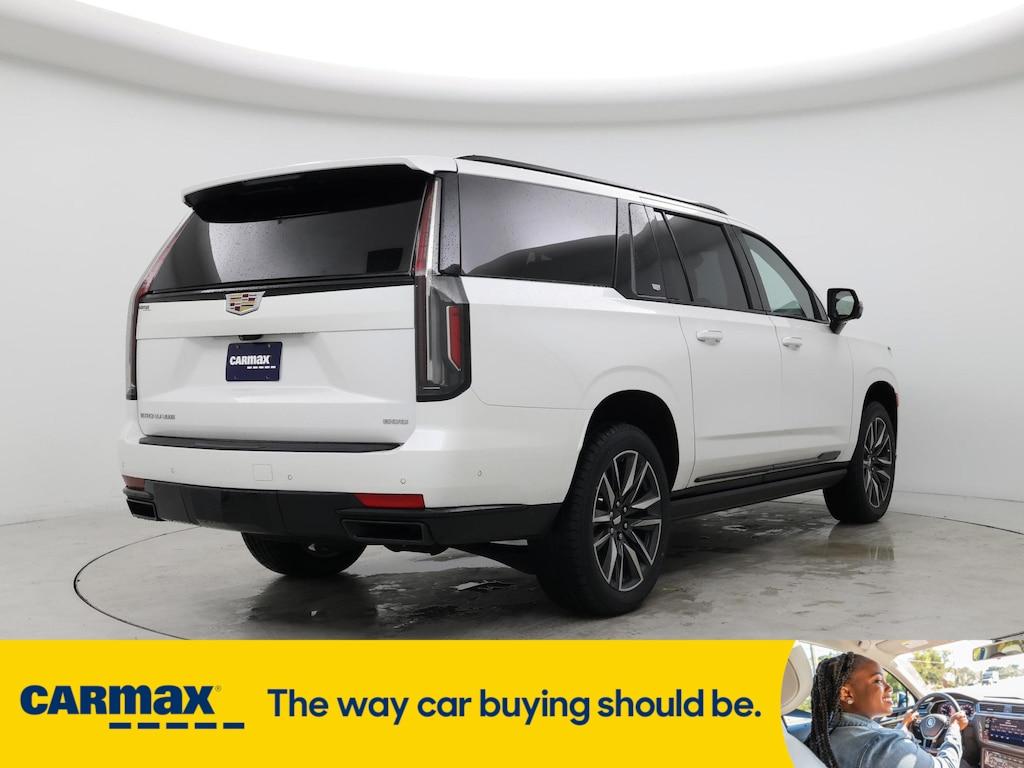 used 2022 Cadillac Escalade car, priced at $69,998
