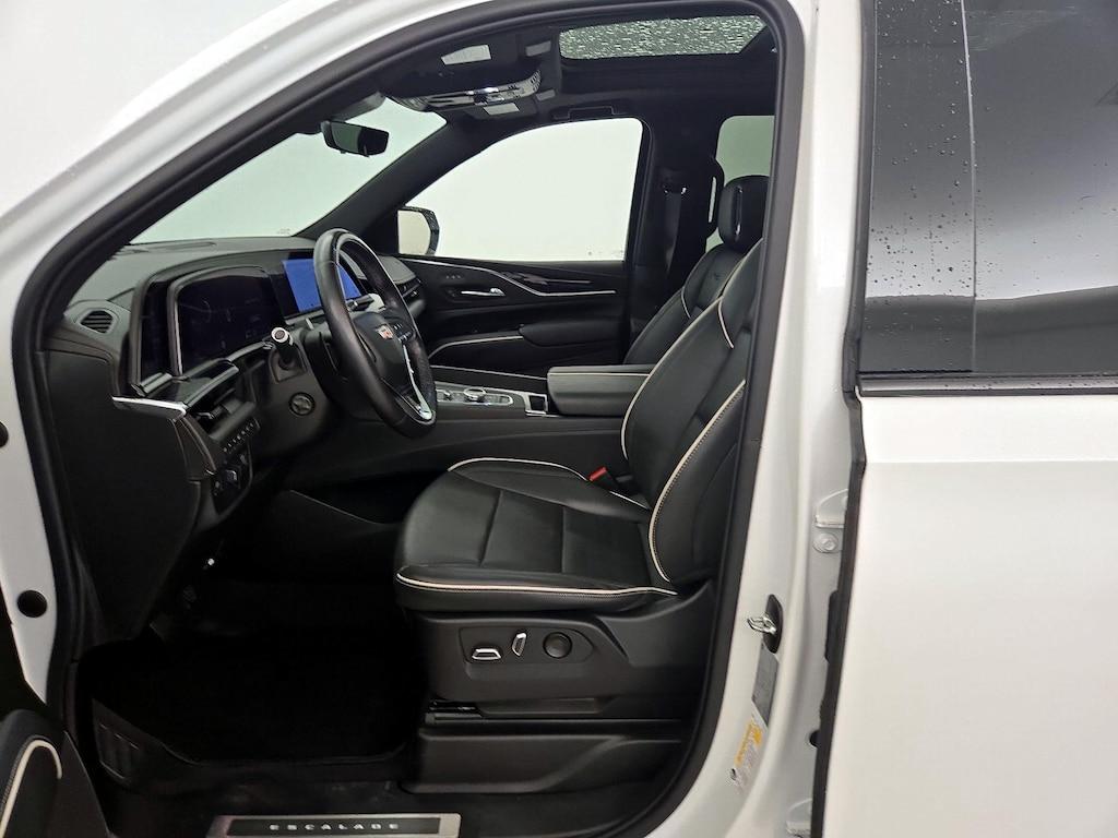 used 2022 Cadillac Escalade car, priced at $69,998