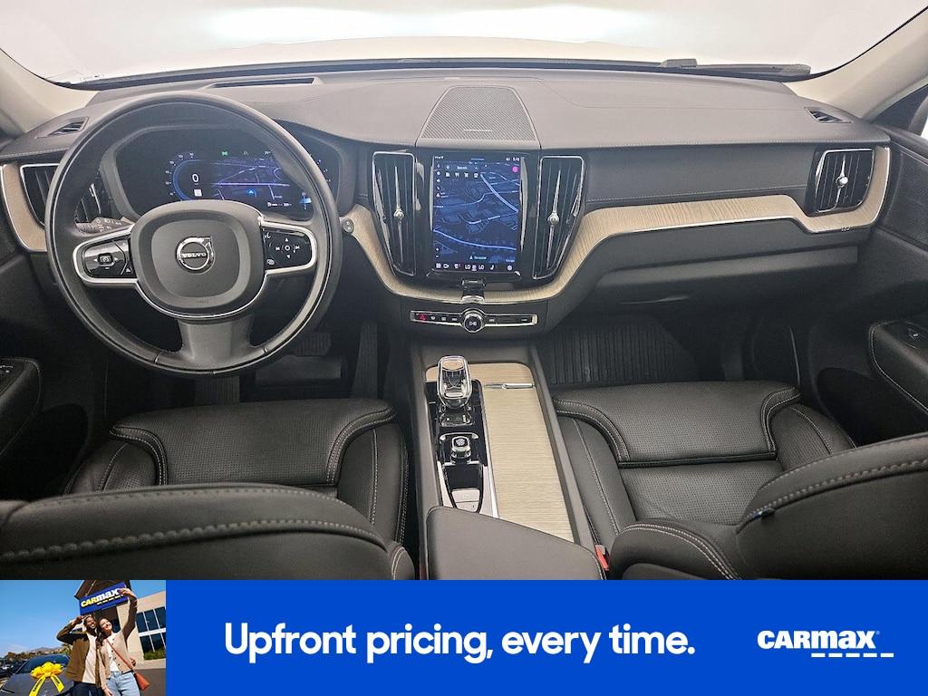 used 2022 Volvo XC60 car, priced at $32,998
