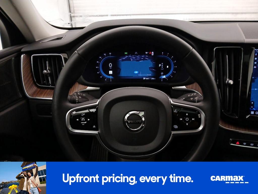 used 2023 Volvo XC60 car, priced at $33,998