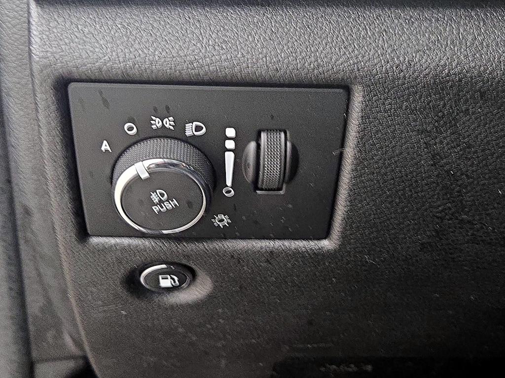 used 2017 Jeep Grand Cherokee car, priced at $15,998