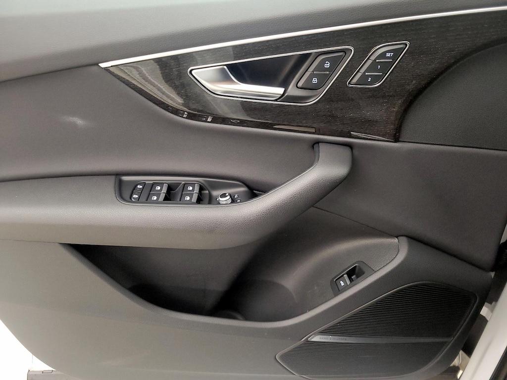 used 2022 Audi Q7 car, priced at $40,998