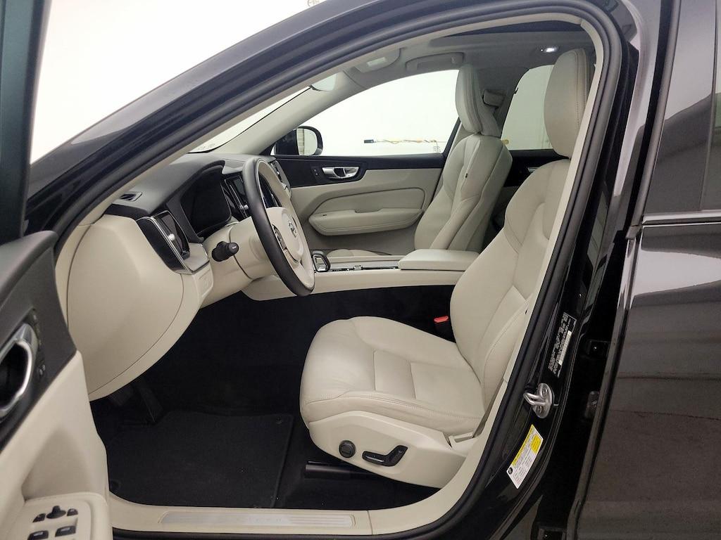 used 2023 Volvo XC60 car, priced at $33,998