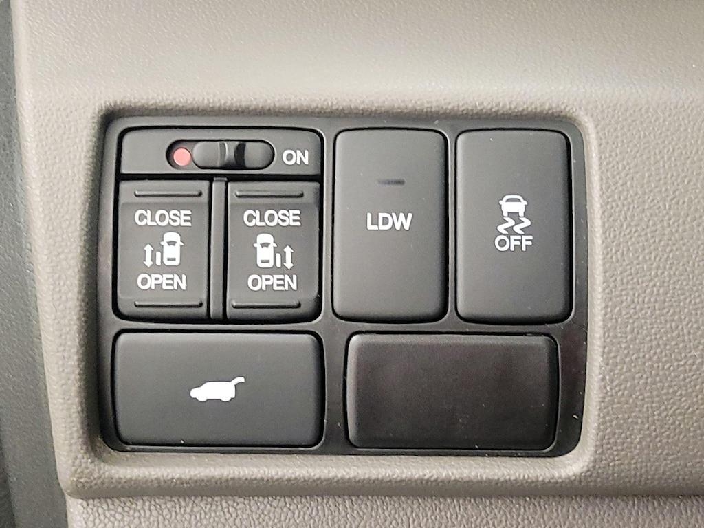 used 2015 Honda Odyssey car, priced at $16,998