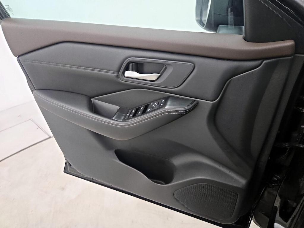 used 2022 Nissan Rogue car, priced at $24,998