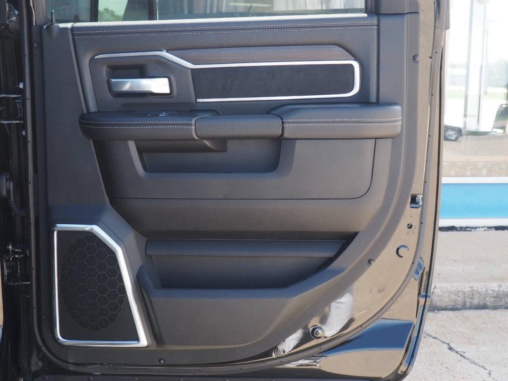 new 2025 Ram 2500 car, priced at $68,290