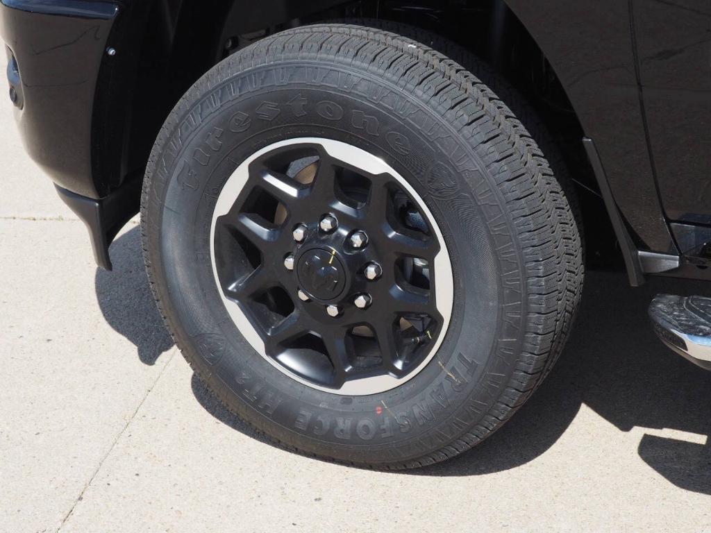 new 2025 Ram 2500 car, priced at $68,290