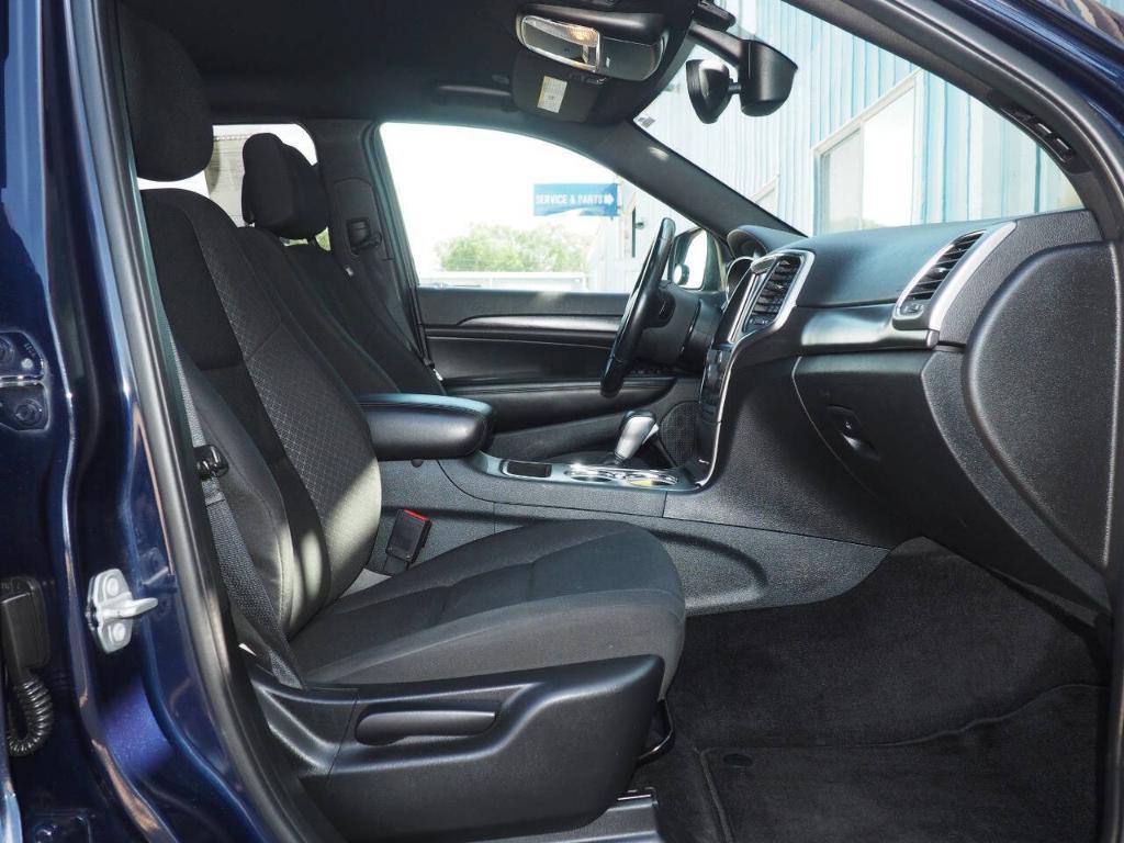 used 2018 Jeep Grand Cherokee car, priced at $13,400