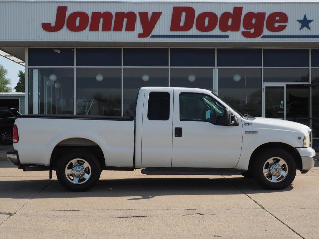 used 2005 Ford F-250 car, priced at $12,900