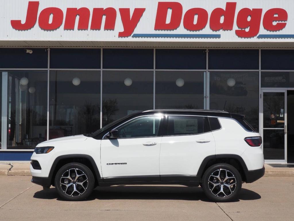 new 2025 Jeep Compass car, priced at $32,082