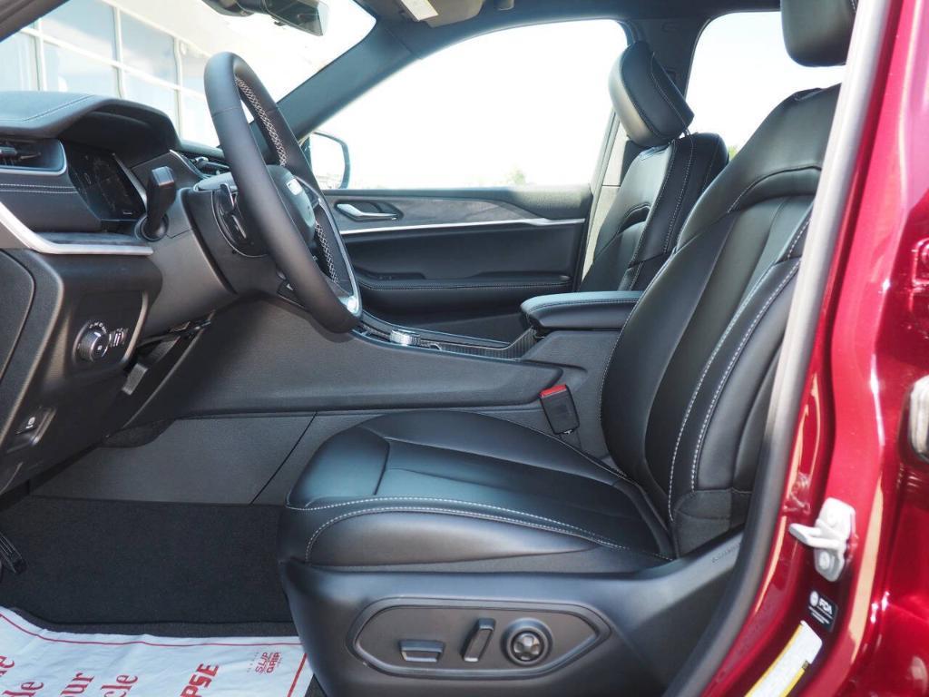 new 2025 Jeep Grand Cherokee L car, priced at $45,465