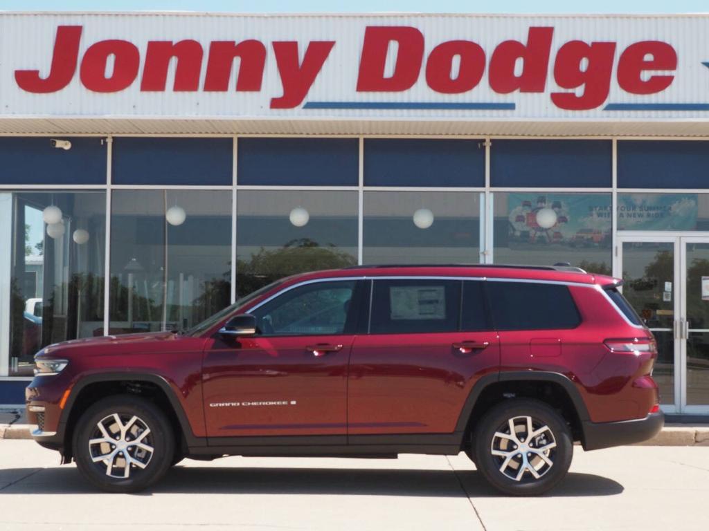 new 2025 Jeep Grand Cherokee L car, priced at $45,465