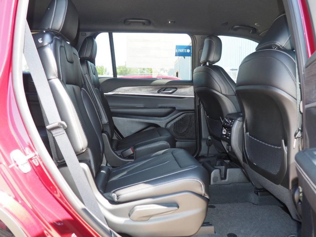 new 2025 Jeep Grand Cherokee L car, priced at $45,465