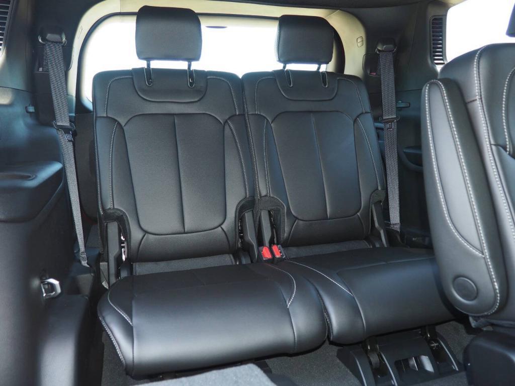 new 2025 Jeep Grand Cherokee L car, priced at $45,465