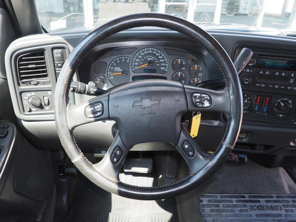 used 2004 Chevrolet Silverado 2500 car, priced at $11,900