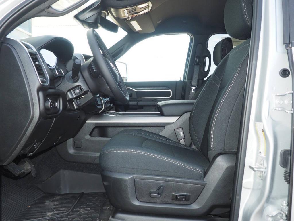 new 2025 Ram 2500 car, priced at $72,375