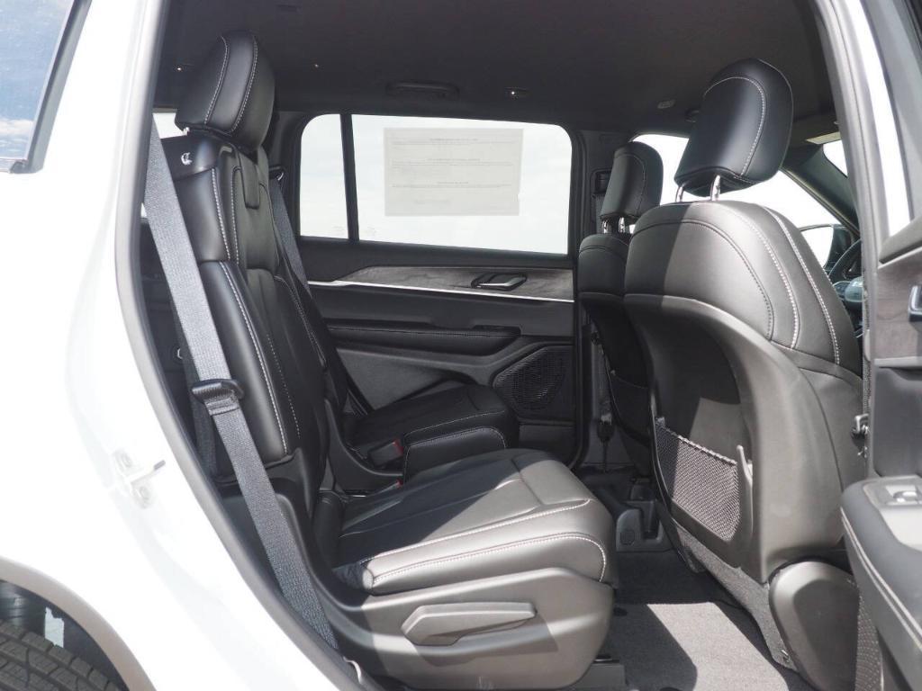 new 2025 Jeep Grand Cherokee L car, priced at $51,625