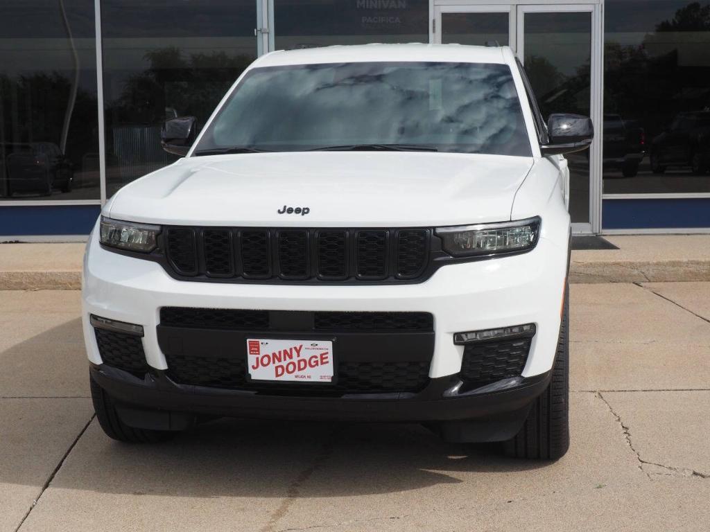 new 2025 Jeep Grand Cherokee L car, priced at $51,625