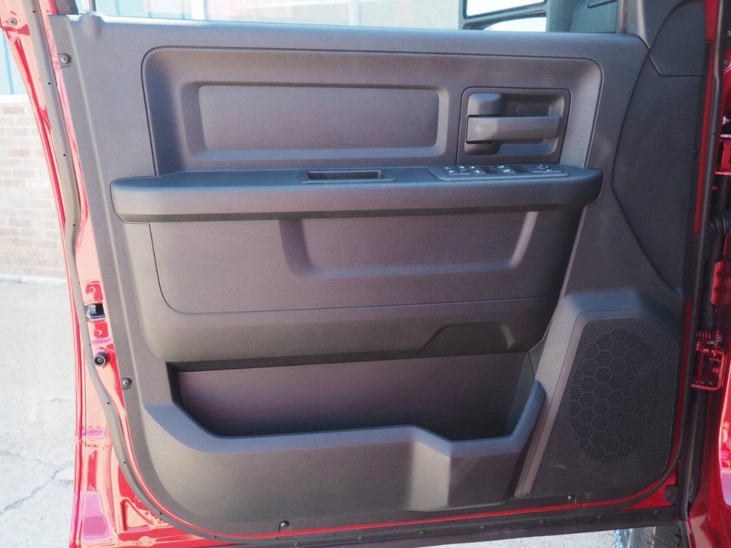 new 2025 Ram 2500 car, priced at $58,490