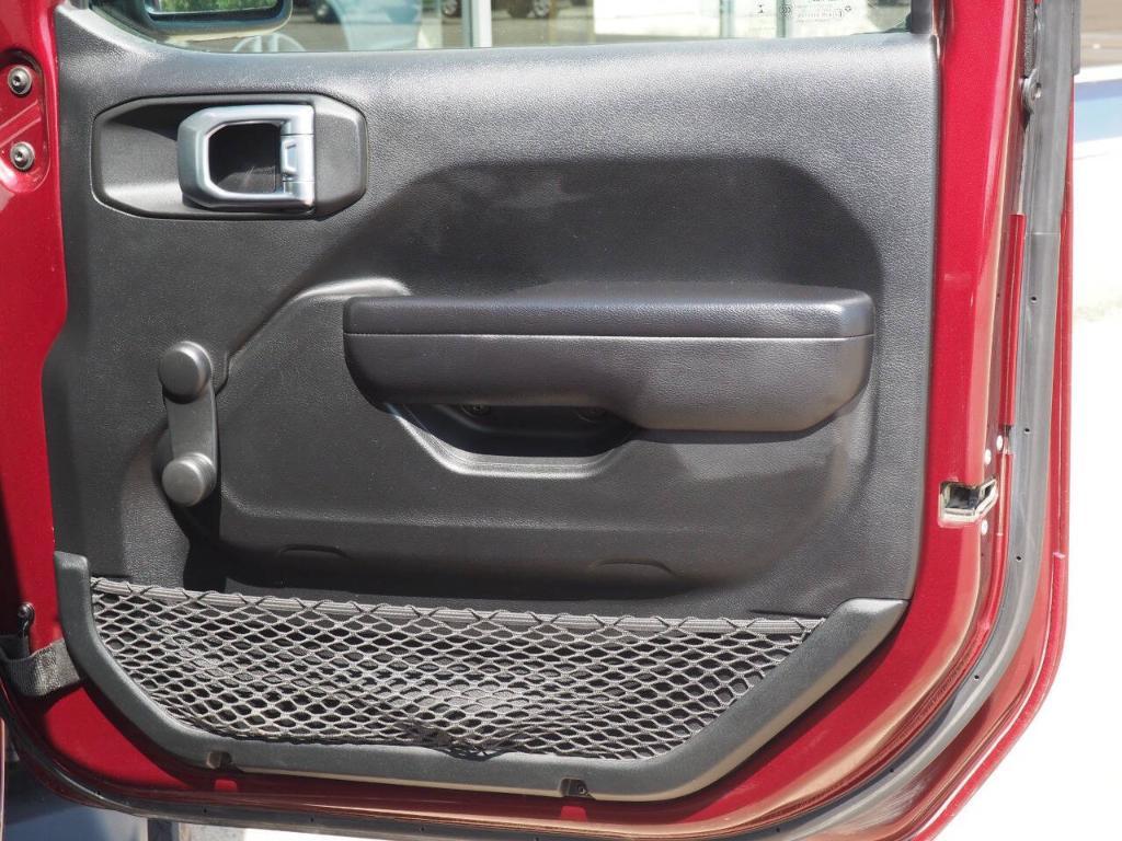 used 2021 Jeep Wrangler Unlimited car, priced at $31,950