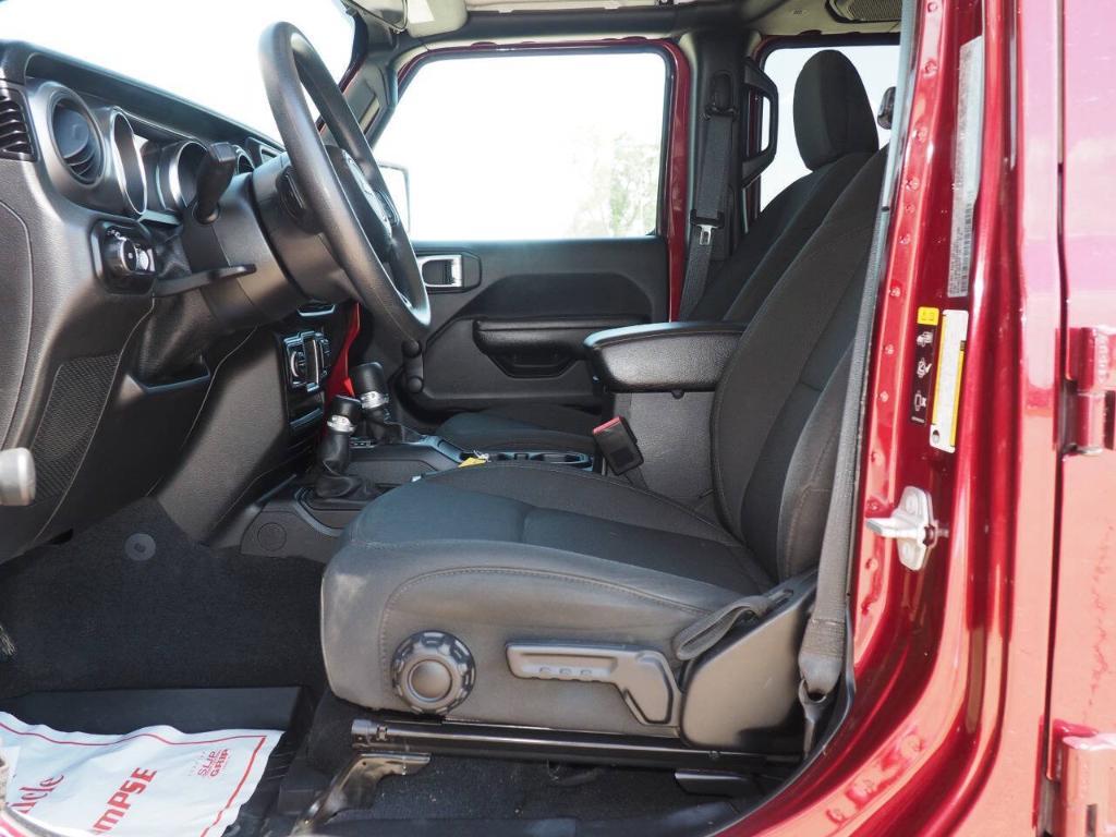 used 2021 Jeep Wrangler Unlimited car, priced at $31,950