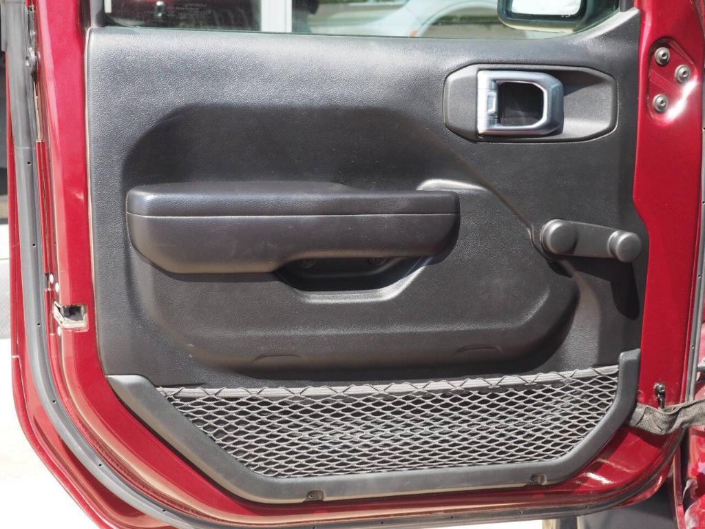 used 2021 Jeep Wrangler Unlimited car, priced at $31,950