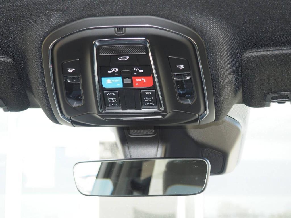 new 2025 Jeep Grand Cherokee L car, priced at $42,962