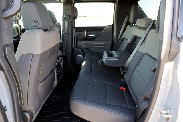 new 2025 GMC HUMMER EV Pickup car