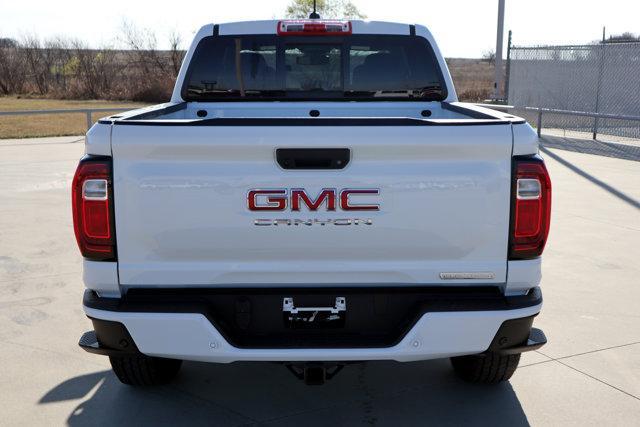 new 2025 GMC Canyon car