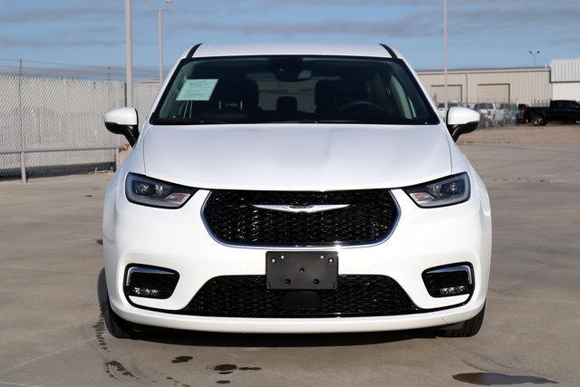 used 2023 Chrysler Pacifica car, priced at $25,977