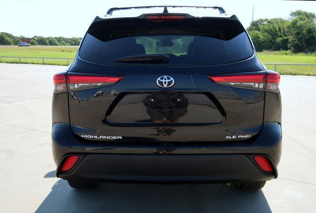 used 2021 Toyota Highlander car, priced at $32,977