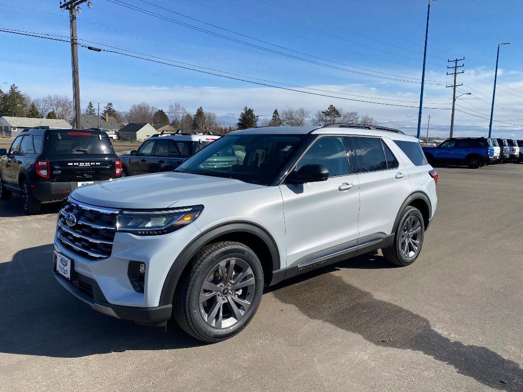 new 2025 Ford Explorer car, priced at $46,227