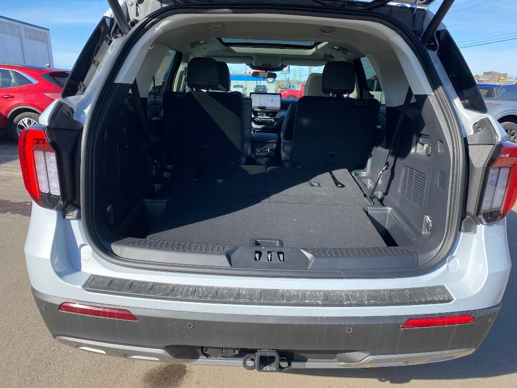 new 2025 Ford Explorer car, priced at $46,227