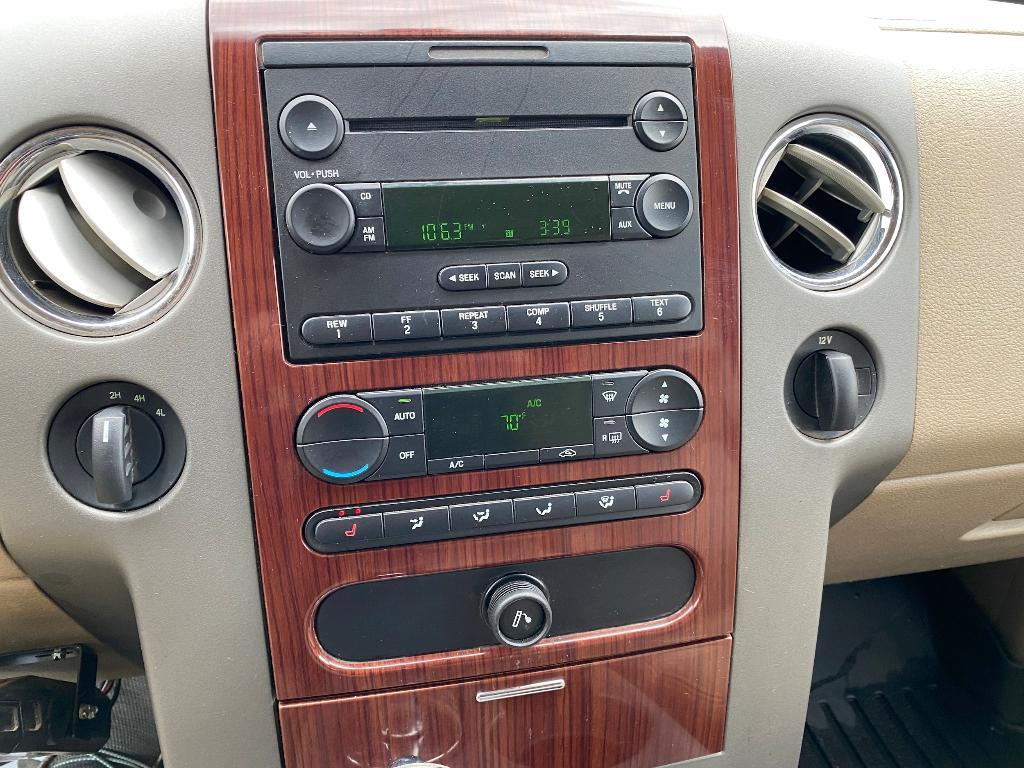 used 2005 Ford F-150 car