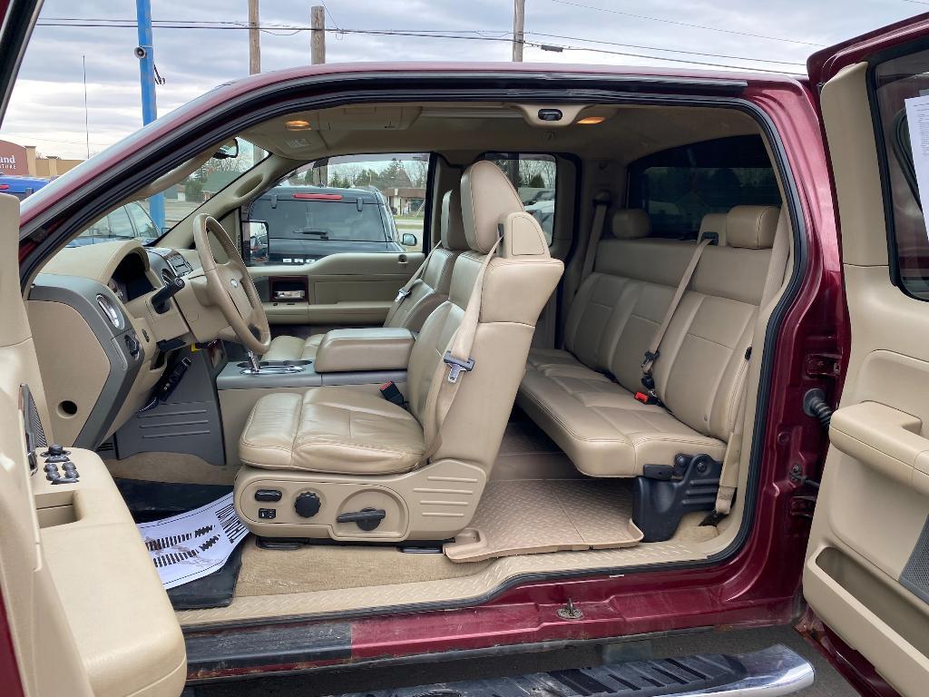used 2005 Ford F-150 car