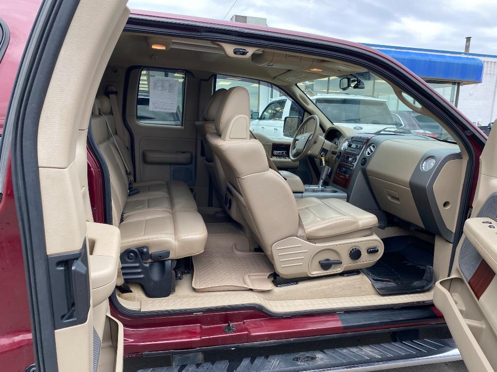 used 2005 Ford F-150 car