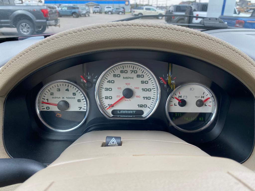 used 2005 Ford F-150 car