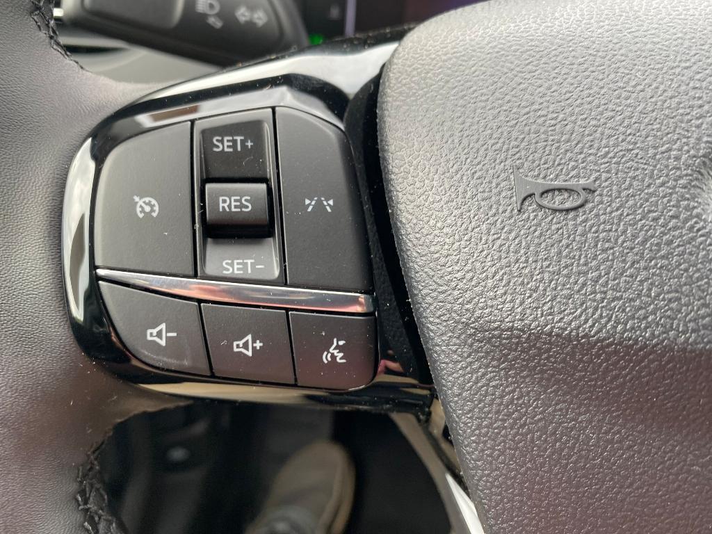 new 2025 Ford Escape car, priced at $30,606