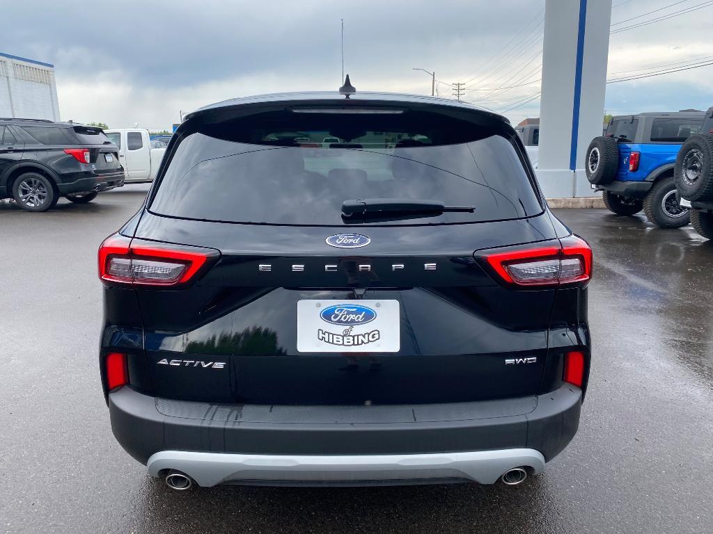 new 2025 Ford Escape car, priced at $30,606
