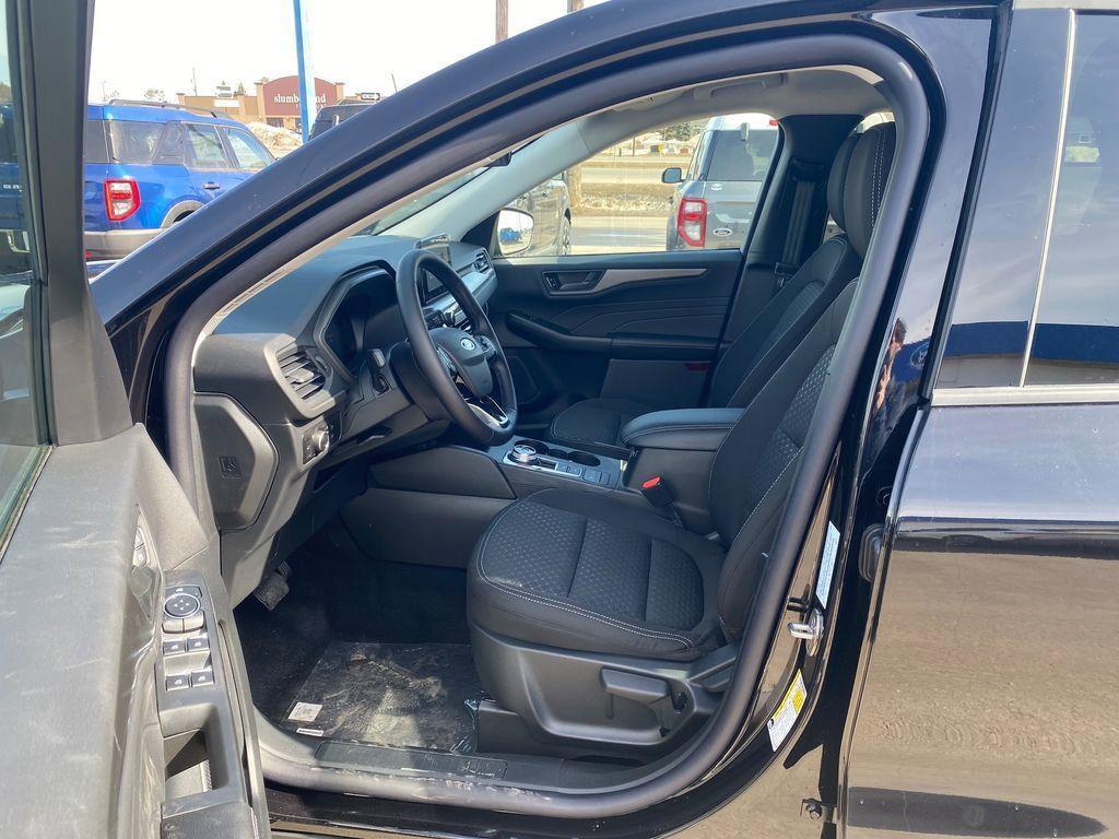 new 2025 Ford Escape car, priced at $28,192