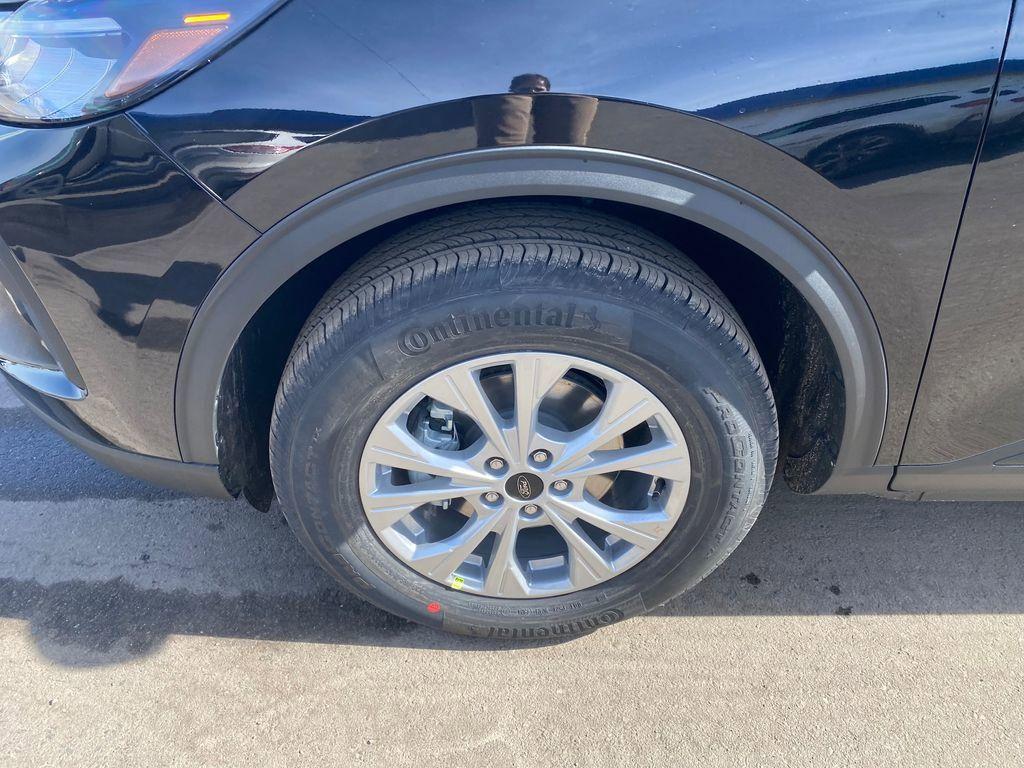 new 2025 Ford Escape car, priced at $28,192