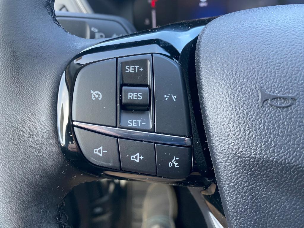 new 2025 Ford Escape car, priced at $30,606
