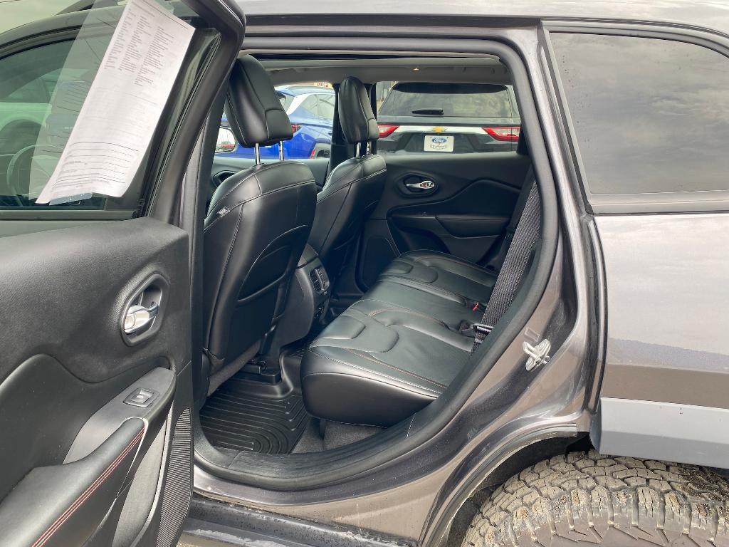 used 2020 Jeep Cherokee car, priced at $17,954
