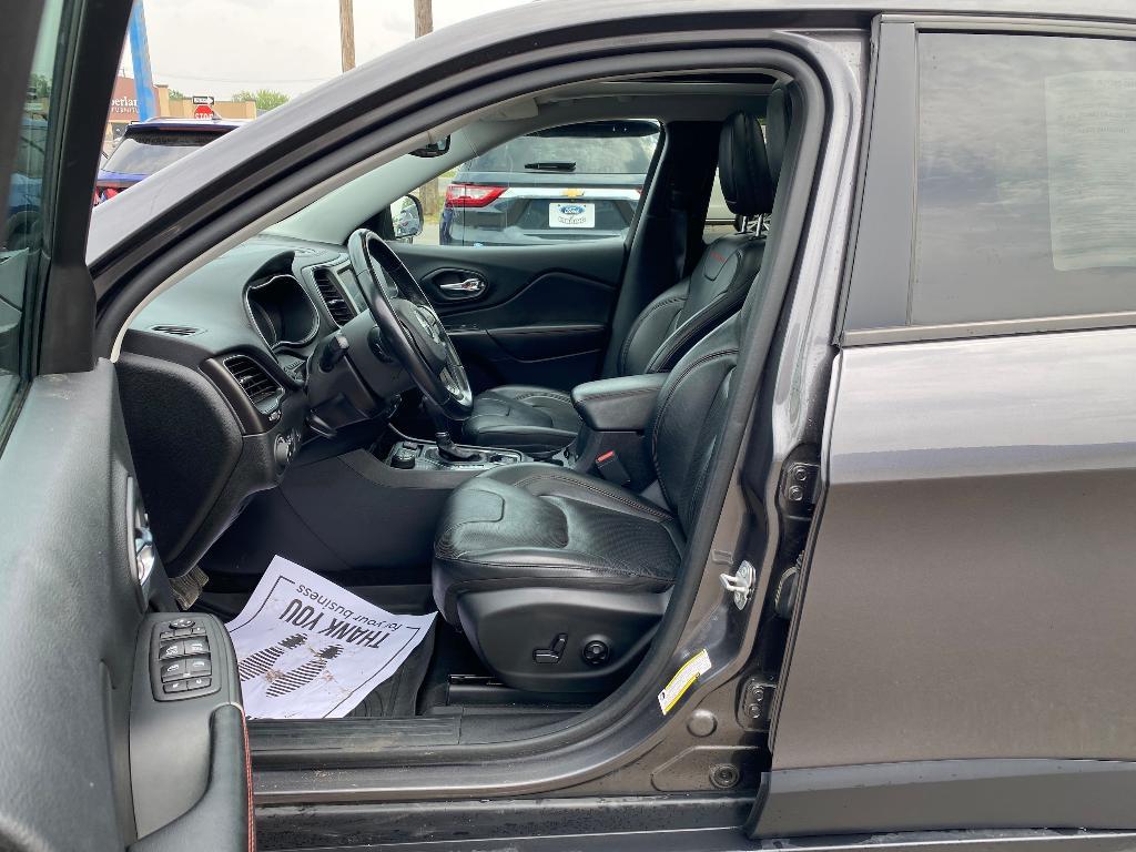 used 2020 Jeep Cherokee car, priced at $17,954