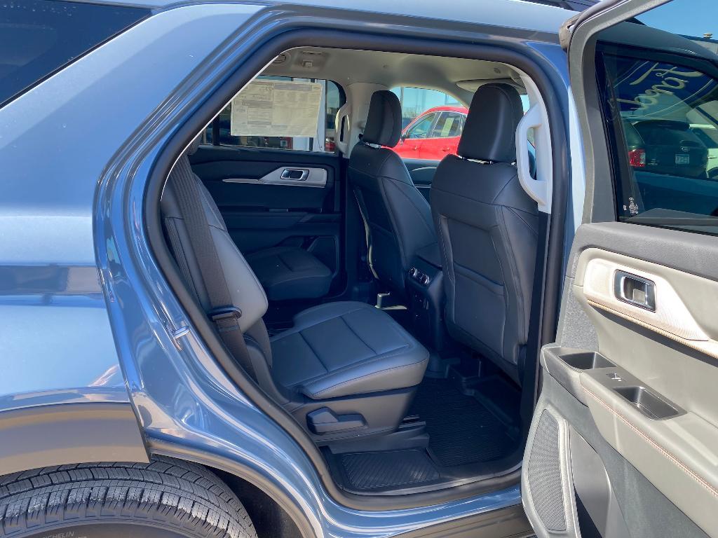 new 2025 Ford Explorer car, priced at $45,294