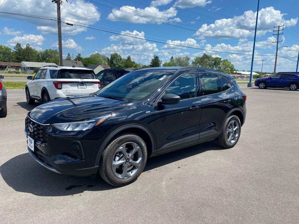 new 2025 Ford Escape car, priced at $30,384